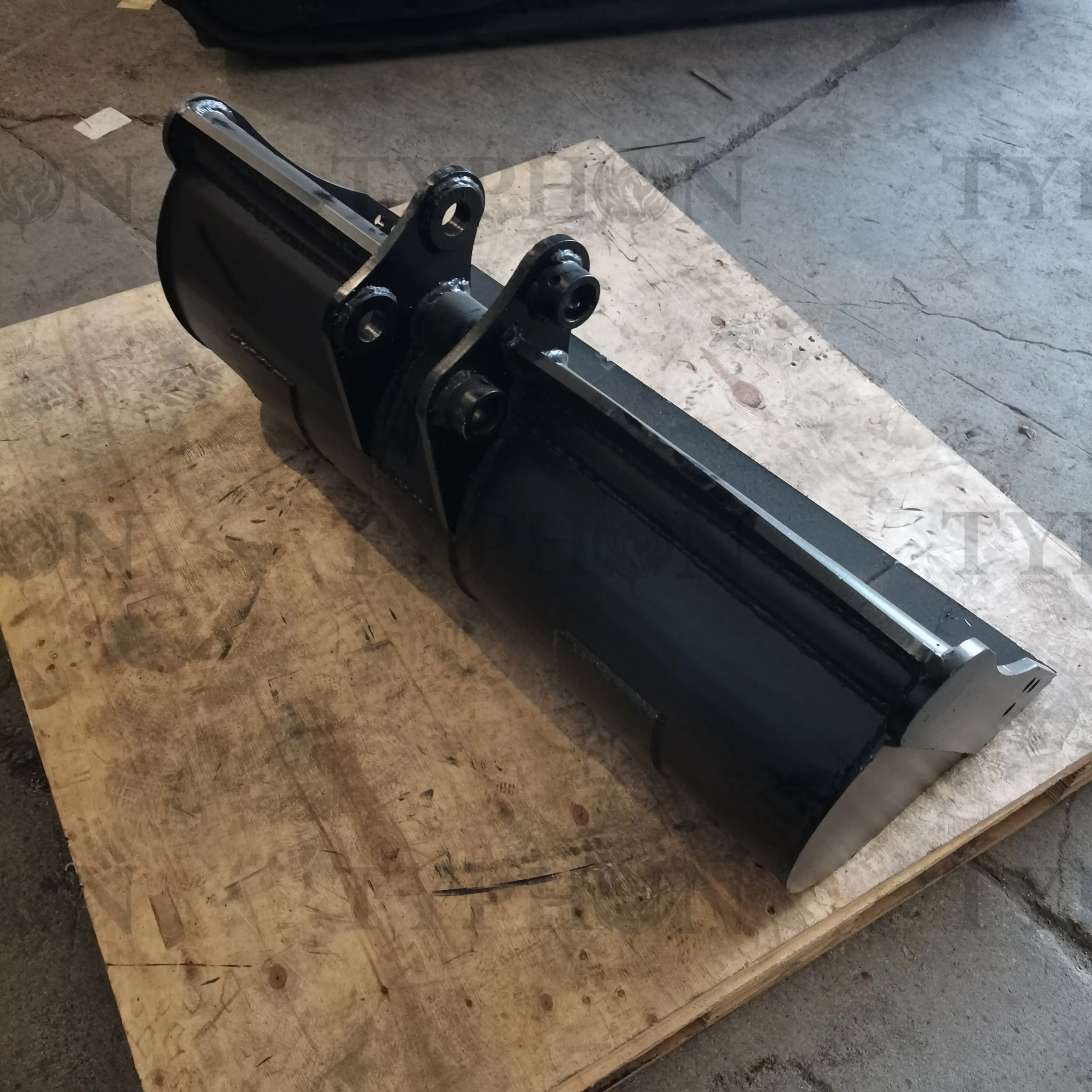 Excavator Attachment Tilt Bucket 39" Hydraulic Tilting Bucket 1000mm Heavy Duty TERROR X2 PRO